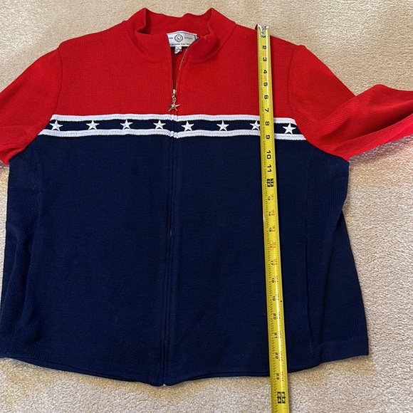 St John Sport red, white, and blue zip front sweater with stars Size L - Picture 8 of 13